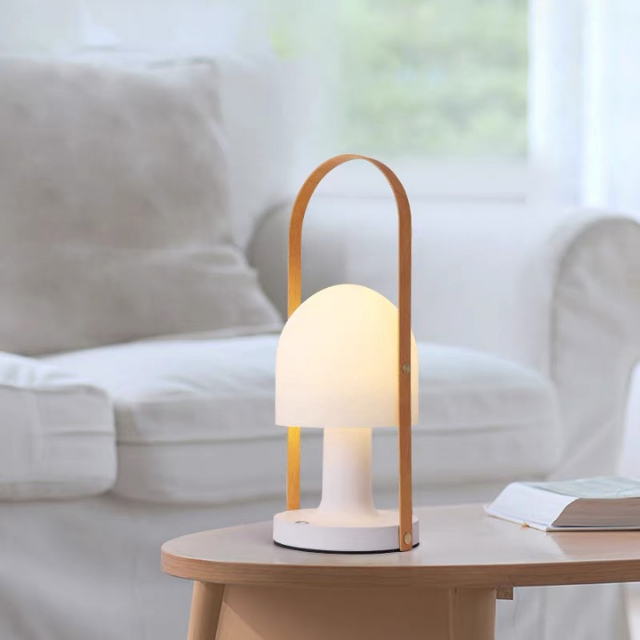 Thal Table Lamp P0724