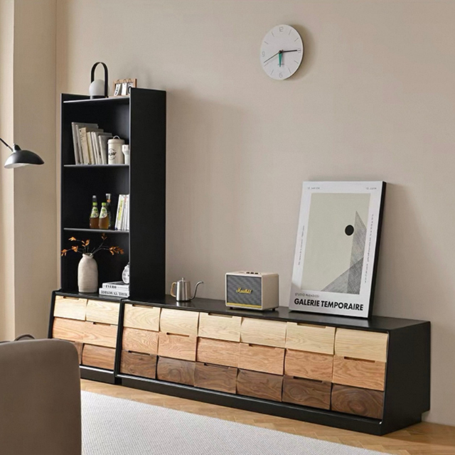 Kathryn Bookshelf3